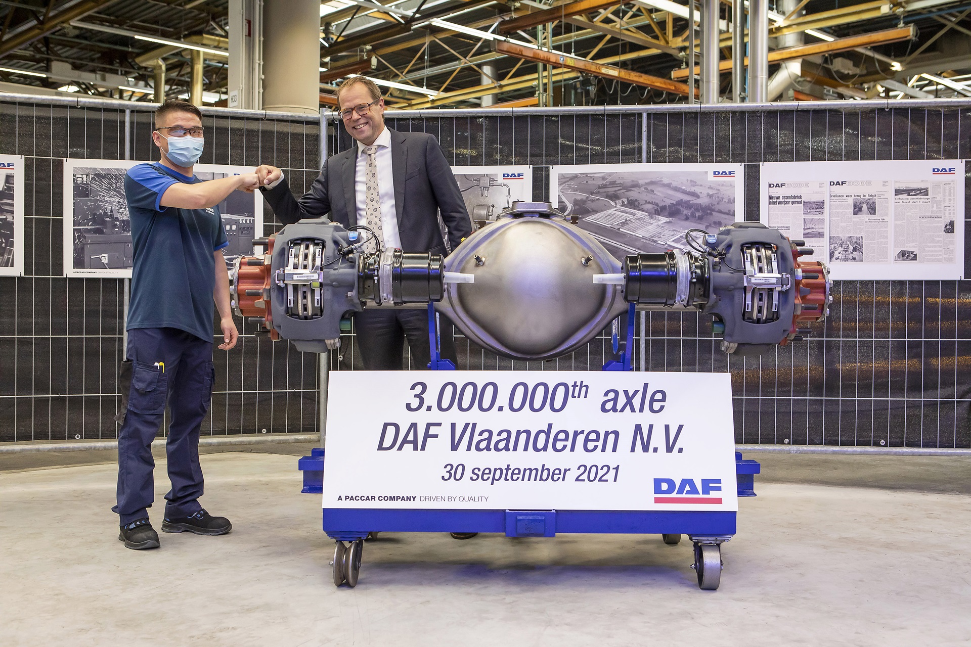 DAF-Trucks-Flanders-3000000-axles-in-50-years